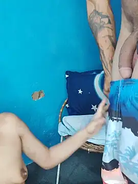 Snapshot of Perla_and_Maikol chatting on February 2026 07:17:02 PM Perla and Maikol online show from February 2026 07:17:02 PM