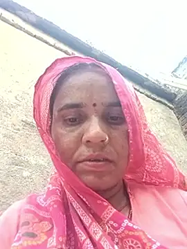 Snapshot of Muskan44s chatting on June 2026 01:05:02 PM Muskan44s online show from June 2026 01:05:02 PM