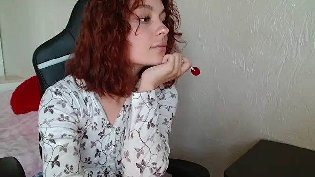 Eva Avea online show from May 2026 10:33:02 AM