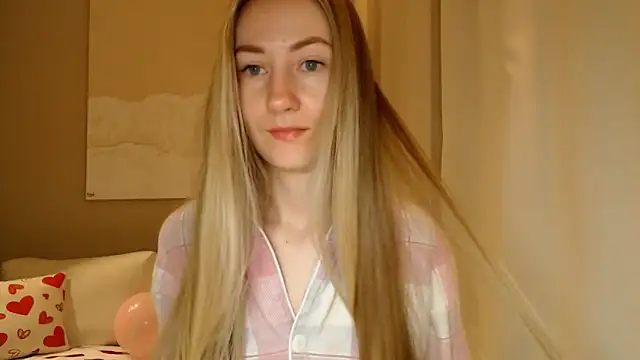 BluueSilk online show from March 2025 06:26:02 AM