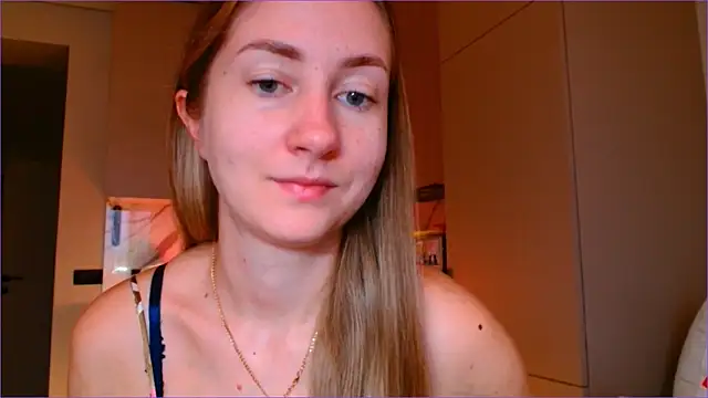 BluueSilk online show from December 2025 06:55:02 AM