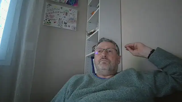 Snapshot of doudou310 chatting on February 2026 05:09:02 PM doudou310 online show from February 2026 05:09:02 PM