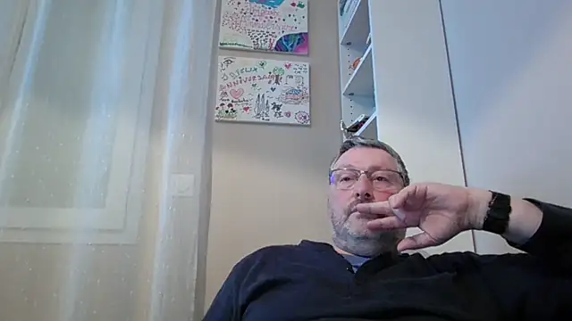 Snapshot of doudou310 chatting on February 2026 05:15:01 AM doudou310 online show from February 2026 05:15:01 AM