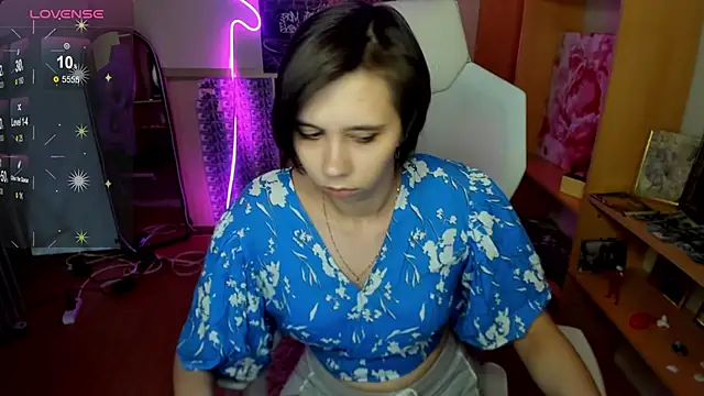 Snapshot of Scarlet_Sirenn chatting on February 2026 08:13:01 AM Scarlet Sirenn online show from February 2026 08:13:01 AM