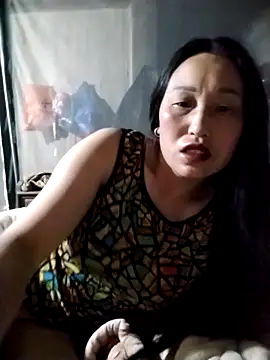 Snapshot of Tina-beo chatting on February 2026 08:27:02 PM Tina-beo online show from February 2026 08:27:02 PM