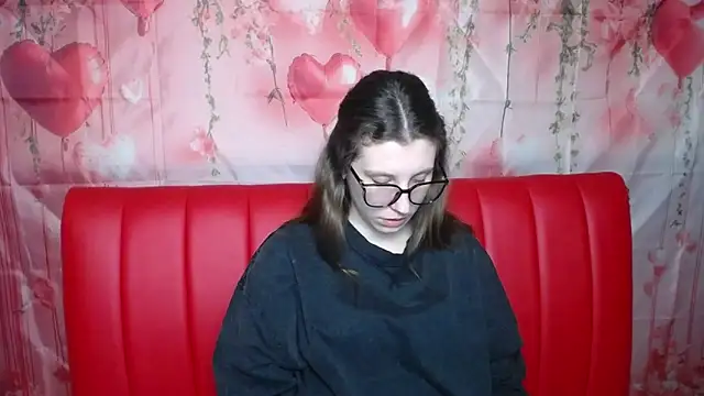 LilianaShine online show from March 2026 06:19:01 AM