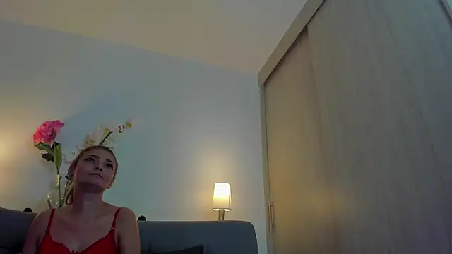 roxana sinsx online show from February 2026 03:22:01 AM