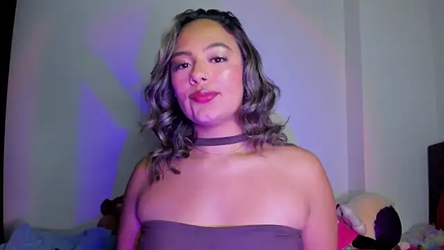 Snapshot of Kylievoos chatting on February 2026 01:38:01 AM Kylievoos online show from February 2026 01:38:01 AM