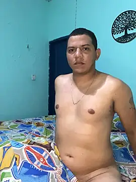 Snapshot of Loaisn chatting on February 2026 01:11:01 AM Loaisn online show from February 2026 01:11:01 AM