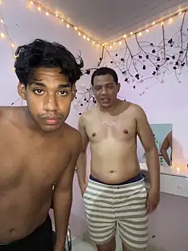 Snapshot of Loaisn chatting on February 2026 01:59:02 AM Loaisn online show from February 2026 01:59:02 AM