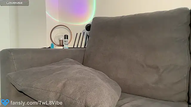 twl8vibe online show from July 2026 03:03:02 PM