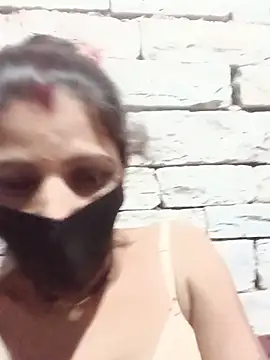Divya-11431 online show from June 2026 04:00:02 PM