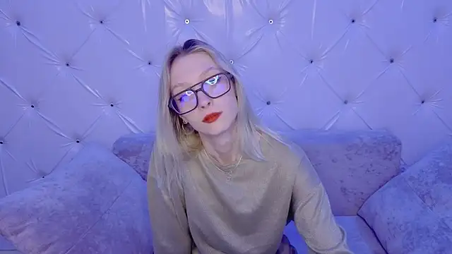 Snapshot of Akiro_Kim7 chatting on February 2026 02:07:02 AM Akiro Kim7 online show from February 2026 02:07:02 AM