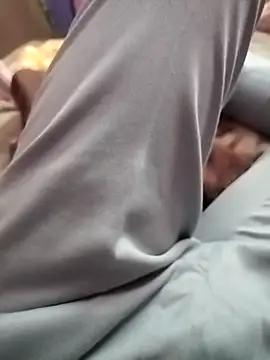 tamilpaiyan989 online show from April 2026 09:32:02 AM