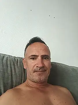 bobo672 online show from April 2026 05:49:02 AM