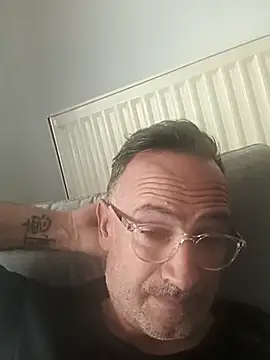 bobo672 online show from April 2026 05:56:01 AM