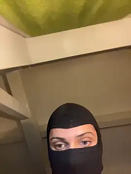 HelinHot online show from March 2026 06:04:01 PM