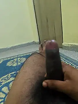 Snapshot of Romantic_boy143 chatting on June 2026 11:42:02 PM Romantic boy143 online show from June 2026 11:42:02 PM