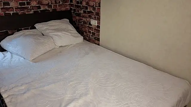 Lollyops online show from April 2026 02:39:01 AM