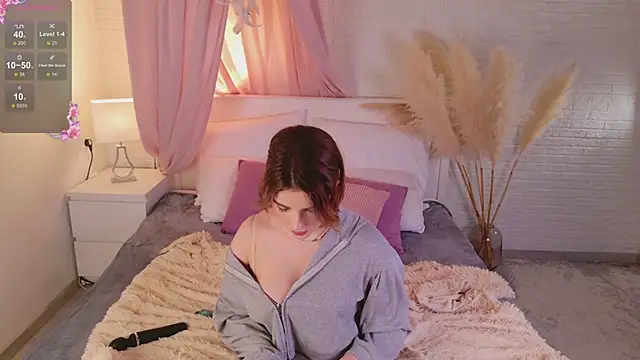 Snapshot of mmm__yes chatting on February 2026 02:01:02 PM mmm yes online show from February 2026 02:01:02 PM