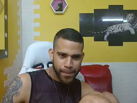 Snapshot of chacorta_ chatting on April 2026 01:09:02 PM chacorta online show from April 2026 01:09:02 PM