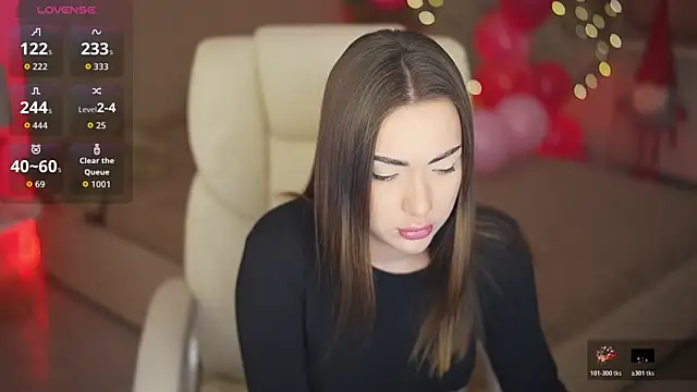 Snapshot of OliviaMoore_ chatting on February 2026 01:51:02 PM OliviaMoore online show from February 2026 01:51:02 PM