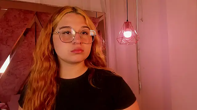 Snapshot of shantal_cooper_ chatting on February 2026 09:08:02 PM shantal cooper online show from February 2026 09:08:02 PM