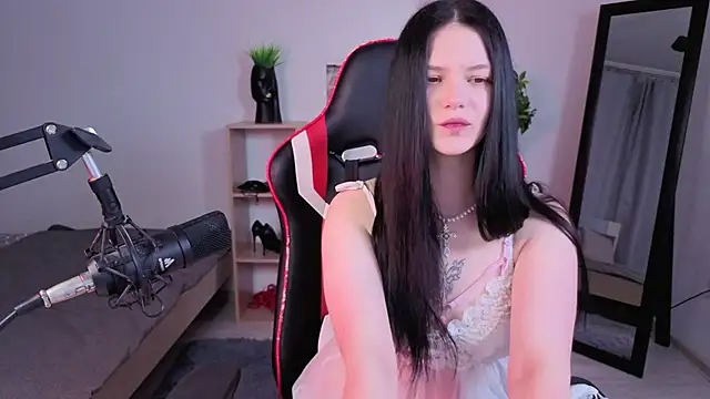 Snapshot of Maria_trend chatting on February 2026 06:47:02 PM Maria trend online show from February 2026 06:47:02 PM