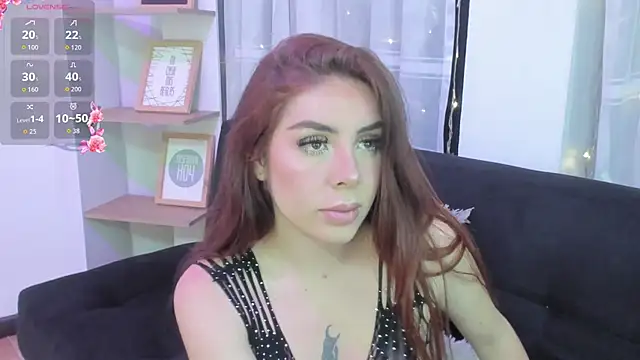 Snapshot of Sweet_bellaa_ chatting on June 2026 04:10:01 AM Sweet bellaa online show from June 2026 04:10:01 AM