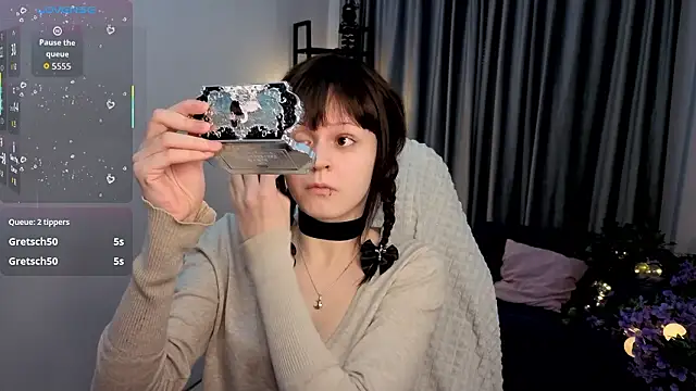 Snapshot of michelewild chatting on February 2026 09:52:02 PM michelewild online show from February 2026 09:52:02 PM