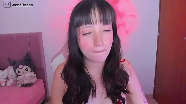 Snapshot of wenn_ chatting on February 2026 01:43:02 AM wenn online show from February 2026 01:43:02 AM