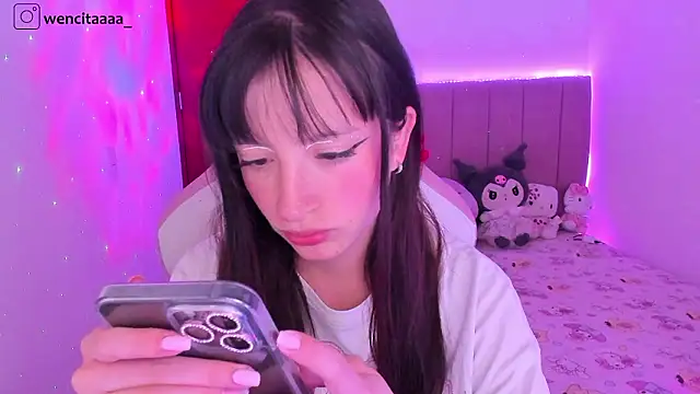 Snapshot of wenn_ chatting on February 2026 12:07:01 AM wenn online show from February 2026 12:07:01 AM