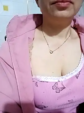 Snapshot of Arica_sexy001 chatting on February 2026 10:51:02 AM Arica sexy001 online show from February 2026 10:51:02 AM