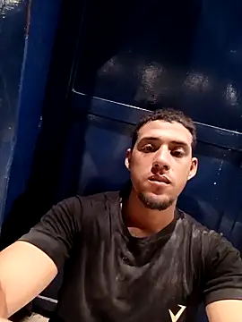 Snapshot of Francisco171 chatting on February 2026 06:22:02 AM Francisco171 online show from February 2026 06:22:02 AM