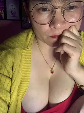 Snapshot of Star-sweet01 chatting on February 2026 12:55:01 PM Star-sweet01 online show from February 2026 12:55:01 PM