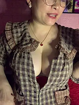 Snapshot of Star-sweet01 chatting on February 2026 01:21:01 AM Star-sweet01 online show from February 2026 01:21:01 AM