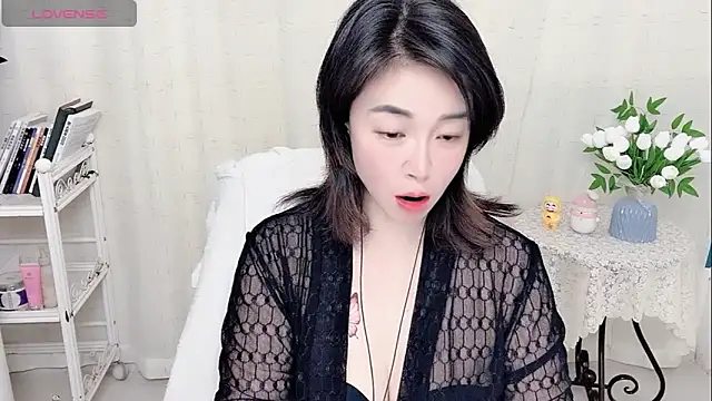 Snapshot of Sunse11 chatting on February 2026 02:07:02 PM Sunse11 online show from February 2026 02:07:02 PM