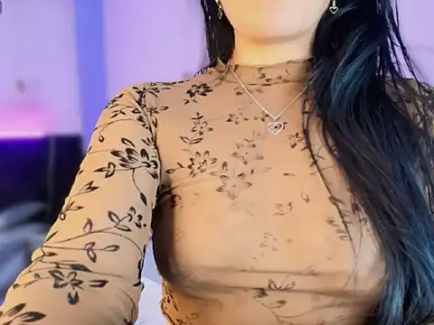 Snapshot of Melannyy__ chatting on June 2026 05:12:01 AM Melannyy online show from June 2026 05:12:01 AM