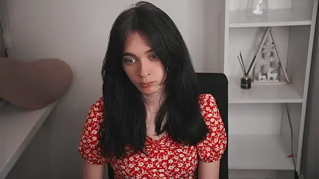 Snapshot of GinnyKittle chatting on February 2026 06:25:01 PM GinnyKittle online show from February 2026 06:25:01 PM