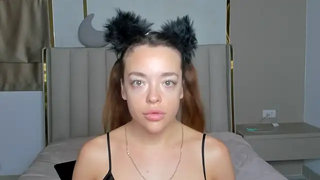 Snapshot of stellaa_quenn chatting on February 2026 12:15:02 AM stellaa quenn online show from February 2026 12:15:02 AM