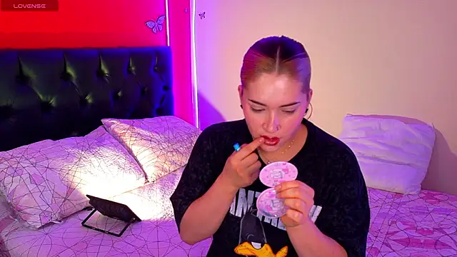 Snapshot of Arytits chatting on February 2026 11:06:02 AM Arytits online show from February 2026 11:06:02 AM