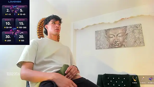 Snapshot of branmonter_xxx_big chatting on February 2026 01:23:02 AM branmonter xxx big online show from February 2026 01:23:02 AM