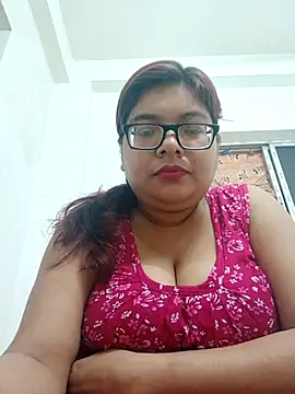 Elie Hallway online show from March 2026 12:28:01 AM