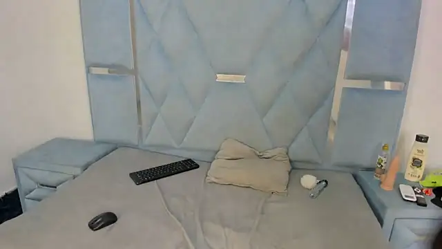 melissaasm online show from April 2026 05:33:02 AM