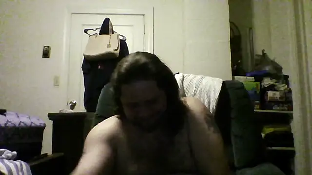 Snapshot of Demon2182 chatting on February 2026 05:39:02 AM Demon2182 online show from February 2026 05:39:02 AM