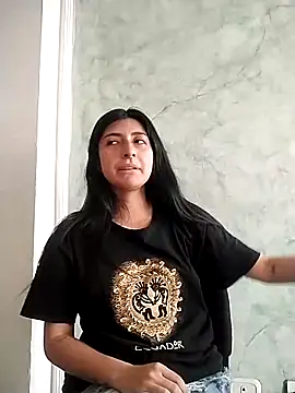 Snapshot of EmmaWilliamss4 chatting on February 2026 04:00:02 PM EmmaWilliamss4 online show from February 2026 04:00:02 PM