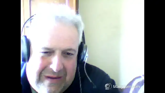 swichcassanesi online show from February 2026 01:01:02 PM