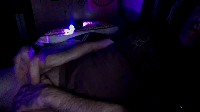 Snapshot of dollar_sub chatting on April 2026 02:49:01 AM dollar sub online show from April 2026 02:49:01 AM