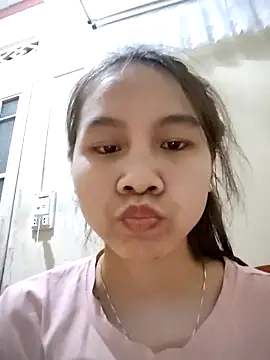 kimoanh102 online show from February 2026 01:15:01 PM