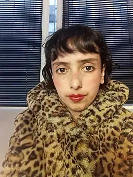 Snapshot of Eva_Err chatting on February 2026 10:19:01 PM Eva Err online show from February 2026 10:19:01 PM